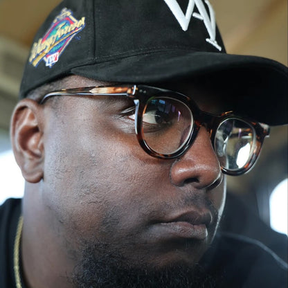 BLACK SUEDE SATIN LINED SNAPBACK