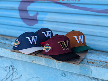 Satin Lined Snapback Plum,Black,Gold